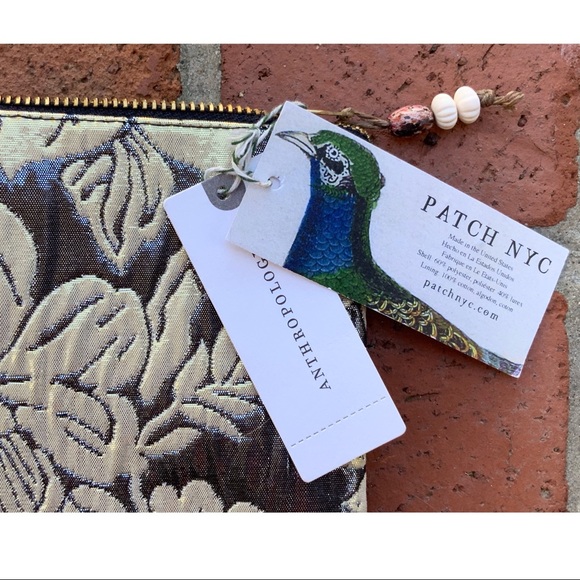 NWT Beautiful Anthropology ‘Patch NYC’ Pouch - Picture 3 of 3